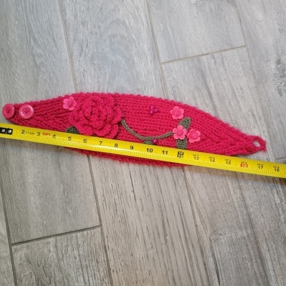 Crocheted Headband Pink Rose - Picture 7 of 8